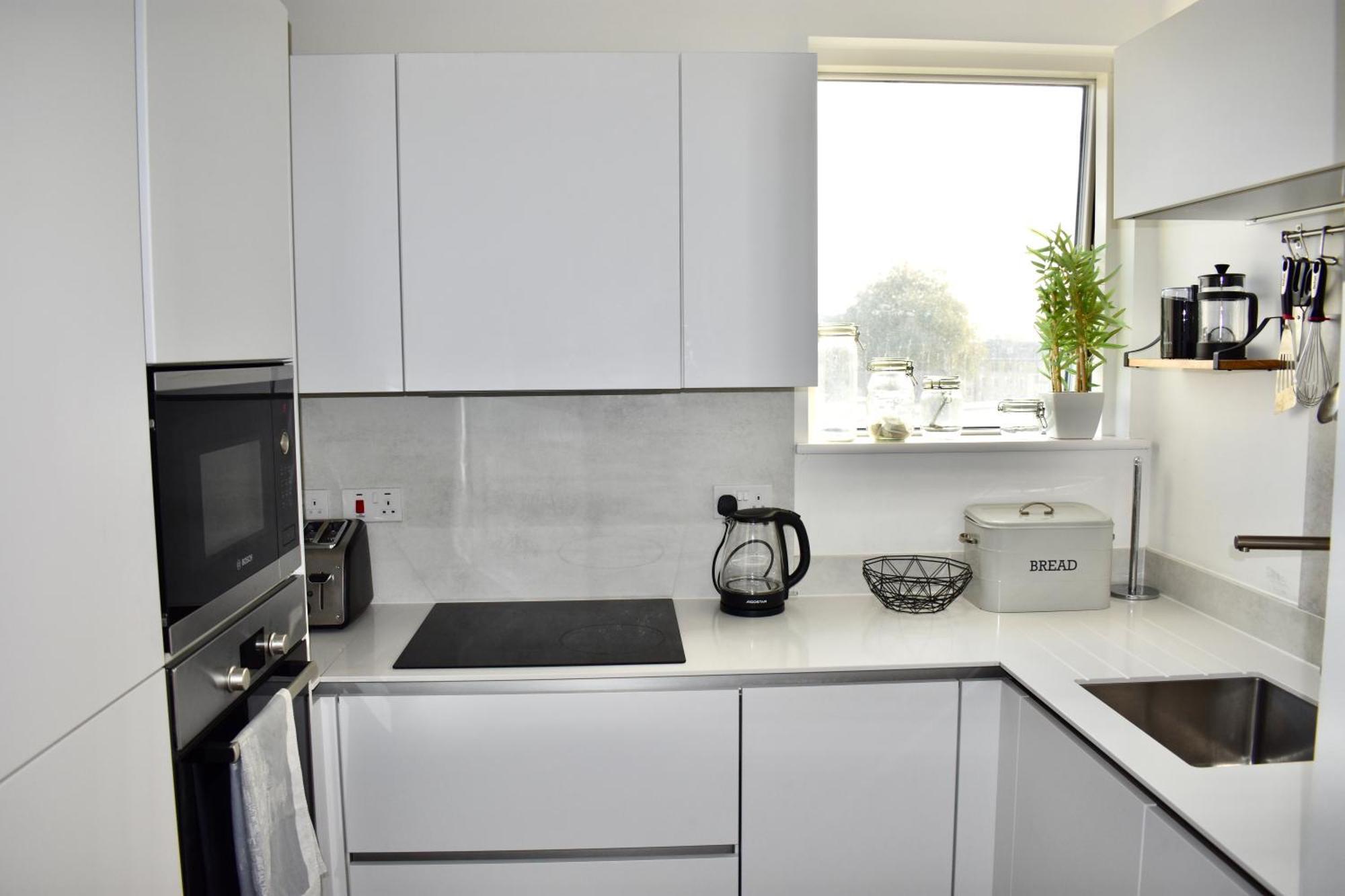 Balcony High End 2-bed Flat In Camberwell For 6 Appartamento